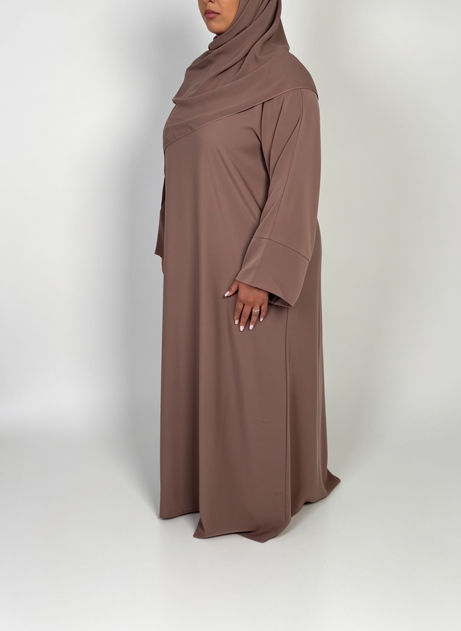 ABAYA L'ESSENCE TAUPE